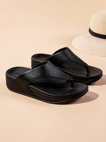 Women's Summer Thong Sandals, Fashionable Outdoor Thick-Sole Elevated Beach Slippers (Asian Size, Runs Small)