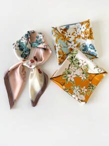1 Pc Women's Bandana 70cm Simulated Silk Printed Small Square Scarf Headscarf Multi-Functional Headband Strap Wrap Neck Protection Lightweight Silk Scarf Suitable For Daily Use Bandana,Hair Band,Head Band Ideal For Dressing Up Your Look