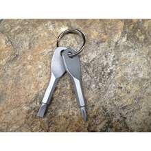Outdoor Edc Portable Multifunctional Tool Stainless Steel Keychain Screwdriver Flathead Head Keyring Key Chain