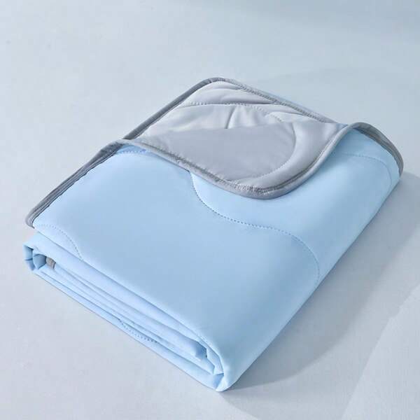 1pc Lightweight Quilted Solid Color Breathable Summer Blanket, Suitable For Bedroom, Dormitory, Office Nap, No Pillow Included