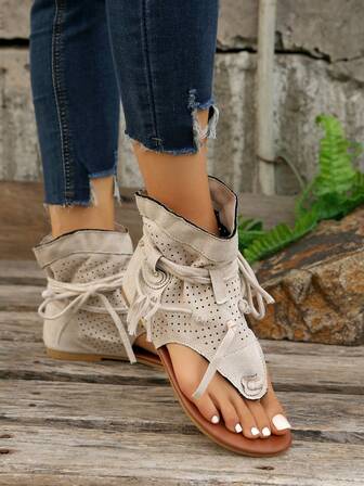 Sandalias de dedo con flecos y diseño hueco de talla grande para mujer, apropiadas para primavera y verano, estilo transfronterizo europeo y americano