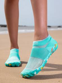 ZVB Couple's Aqua Shoes, Suitable For Barefoot Lovers, Soft Sole Women's Beach Shoes For Swimming, Diving, Outdoor Quick Drying Summer Sandals, Fishing Water Shoes, Non-Slip, Breathable - Green - View 4