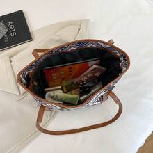 Fashionable Large Capacity Shoulder Tote Bag - Multicolor - View 8