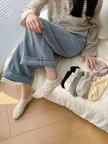 4双女款多色组合装，黑/白/灰&小圆点，百搭春夏设计，针织透气面料，时尚日系清新隐形船袜，适合居家、通勤、派对、运动、上学、节日礼物 - 彩色 - 查看 4