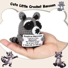 1 pieza de muñeco de peluche hecho a mano con diseño de oveja, ganso, mapache, flamenco, pequeño embrión, gato, pepino, sol, elefante o oso. Estos adorables juguetes de punto son ideales como decoración del hogar, regalos de cumpleaños o de graduación, y también pueden ser un pequeño presente para amigos y familiares con palabras de aliento.