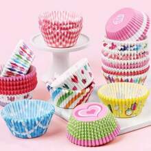 100/200/300pcs Random Color Disposable Dessert Cups, Small Cupcake Cups, Non-Stick Oil-Proof Paper Liners (The Pattern Variety May Not Be Fully Displayed In The Image)