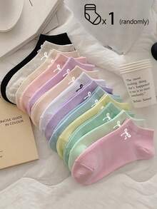 40 peças/20 peças/10 peças/6 peças/2 peças de meias curtas femininas, meias invisíveis, meias brancas, meias femininas, meias fofas, meias de menina, meias pretas, detalhes em desenhos animados, design de orifícios guia respirável, absorção de umidade, macias e lisas, adequadas para várias festas, esportes, lazer, negócios e outros usos diários, podem ser usadas o ano todo, as combinações de cores são aleatórias.