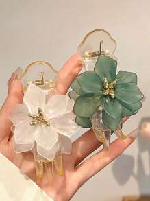 3个优雅3D立体花朵发夹 - 防滑香蕉夹，适用于丸子头和马尾辫，绿白花朵设计，金色点缀，百搭发饰，适合青少年，完美适用于休闲装扮和休闲派对，可爱发夹，女孩配饰，发饰，秋季，美发工具，女士配饰，美发用品，秋季，女士发饰，美容配饰 - 彩色 - 查看 3