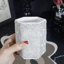 1pc White Luxury Crystal Rhinestone Decor Desktop Pen Holder, Creative Clay Glue Rhinestone Decor Makeup Brush Organizer, Fashionable Beauty Tool,For Holiday Beach, Bathroom Collection, Bedroom Collection, Large Capacity