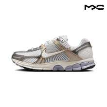 Air Zoom Vomero 5 'Metallic Pewter Gold' White Platinum-Tint Metallic-Gold Sneakers Men HJ7247-099 - Multicolor - View 1