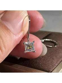 Elegant Square Pendant And Round Earrings Set - Ideal For Weddings And Special Occasions