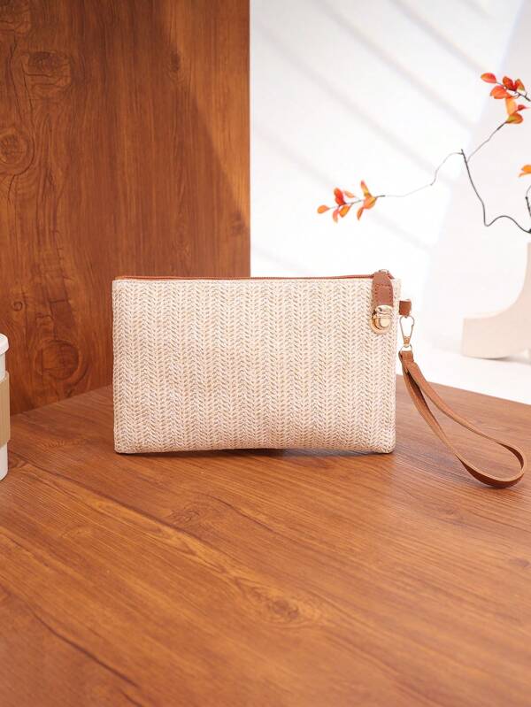 Fashionable Women's Diamond Pattern Embroidered Handbag With Simple Handle