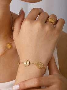 1pc/Set Elegant Minimalist Versatile 18K Gold Plated Stainless Steel Clover Necklace, Bracelet, Earrings & Ring Jewelry Set, Suitable For Women Everyday & Party Wear