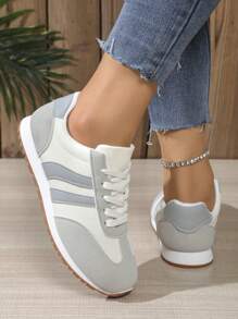 Women Casual Sports Sneakers, Anti-Slip Skateboarding Shoes For Spring, Summer, Lightweight Running Shoes For Students, Popular White, Beige, Red Colors, Leather Upper Soft Sole, Jump Rope Shoes, Breathable, Shock Absorbing, Casual Daily Walking Shoes