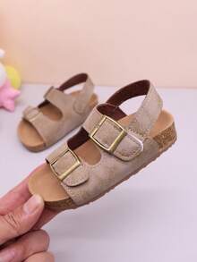 1 para dziecięcych minimalistycznych uniwersalnych sandałów, dziecięce buty plażowe z odkrytymi palcami, niemowlęce letnie antypoślizgowe kapcie do chodzenia - Kolor khaki - Zobacz 5