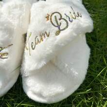 New Gold Bride Cross Toed Plush Slippers For Singles Parties, Wedding Supplies, Bridesmaid Slippers.