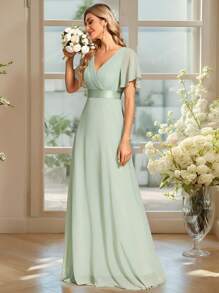 Elegante vestito da damigella primaverile con scollo a V, maniche a farfalla increspate, color salvia verde, adatto come vestito da ospite per matrimonio