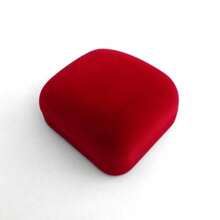 Caixa de Veludo Vermelha Para anel e aliança