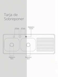 Panel de fregadero de acero inoxidable con doble tina. El escurridor del lado derecho facilita el drenaje de utensilios. Tiene tres agujeros para griferías y accesorios, y se instala rápidamente sin complicaciones. - Unitalla - Ver 4