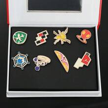 pocket monsters 8 件/盒 口袋妖怪道馆徽章 关东 城都 丰缘 神奥 合众 卡洛斯 联盟地区 橙色岛屿 别针 胸针 盒装 口袋妖怪背包 学校 办公室 配件 衬衫 夹克 珠宝 圣诞节 万圣节 衣服别针 有趣 可爱 教师礼物 - 彩色 - 查看 2