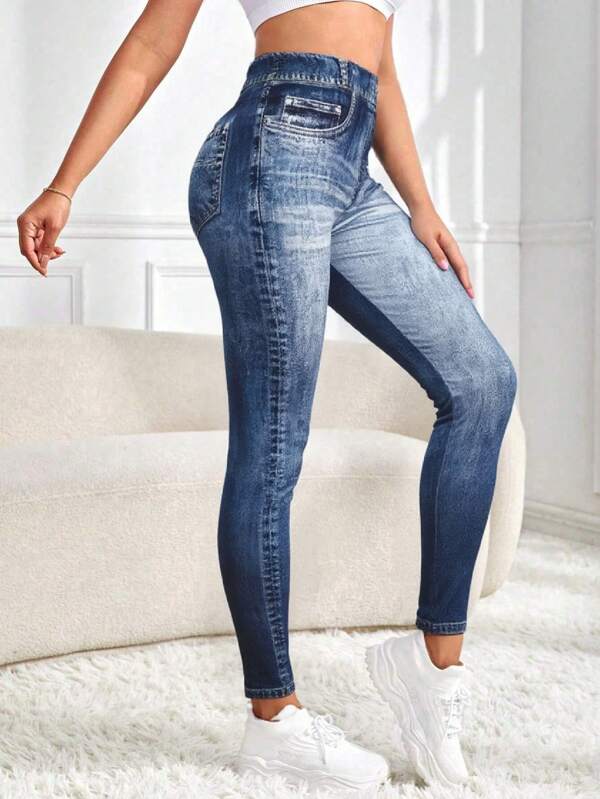 Women's Outdoor Fashion Sexy Sports Leggings, Digital Denim Print Contrast Color Design, Yoga Skinny Riding Pants, Butt Lifting Waist Slimming Peach Hip Yoga Base Layer Pants, Lightweight & Comfortable, Suitable For Indoor/Outdoor Sports, Yoga, Cycling, Gym Workout, Daily Casual Wear