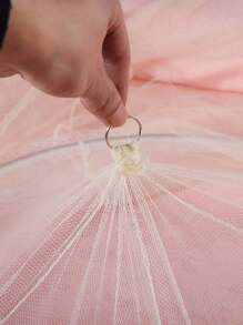 1 pieza Elegante mosquitera redonda y abovedada - Estilo de princesa, blanco con detalles dorados, adecuado para camas individuales hasta de adultos, ideal para la decoración del dormitorio y la habitación de invitados