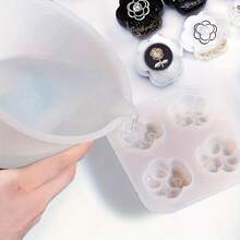 1 个 600ml/1000ml 硅胶量杯，大号柔性不粘可重复使用搅拌烧杯，带精确测量刻度，用于环氧树脂珠宝制作的工具 - 白色 - 查看 4