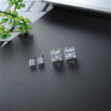 1 Pair 316 Stainless Steel Hypoallergenic Square Cubic Zirconia Stud Earrings, 18K Gold Plated Titanium Steel Zirconia Cartilage Clip Ear Cuffs, Minimalist Luxurious Rhinestone Earring Clips, Unisex Titanium Steel Sparkling Earrings, Perfect Holiday Gift