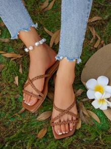 Women's Summer New Flat Sandals, Fashion Woven Square Toe Slip-On Comfortable Ladies Flat Slippers, Simple Versatile Beach Sandals