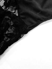 Women's Irregular A-Line Lace Hollow Sheer Spider Decor Punk Retro Street Style Camisole Top, Spring/Summer