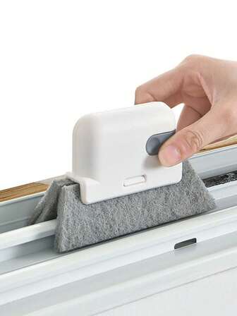 1pc Random Color Multi-Functional Window Slot Groove Cleaning Brush. 2-In-1 Detachable Window Cleaning Brush, Plastic Grooved Brush, No Blind Spot Crevice Brush For Door And Window Glass Grooves. Built-In Scraper For Easy Use, Scrape First Then Sweep. Removes Stubborn Stains Without Trace, Thickness Can Be Controlled For Thorough Cleaning Of Various Size Window Slots. Highly Efficient Cleaning, Easy To Maintain, Reusable After Washing, Long Service Life, Simple And Easy To Clean.
