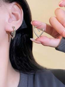 Pendientes de mujer con muesca de amor sencilla, pendientes de plata de ley de lujo ligero, collar versátil para el Día de la Madre, adecuado para ropa de entre semana