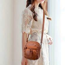 1PC Ladies' Shoulder Bag PU Soft Leather Texture Small Square Bag Simple Middle-Aged Mother Crossbody Bag