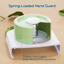 Japanese-Style Gramercy Adjustable Mandoline Food Slicer, Mandoline Slicer For Kitchen, Mandolin, Potato Slicer, Tomato Slicer, Carrot Slicer, Onion Slicer - Stainless Steel - With 6 Japanese Stainless Steel Blades, Elegant Green-Master The Art Of Precision, One Slice At A Time. Elevate Your Culinary Craft With Timeless Elegance - 薄荷綠 - 查看 6