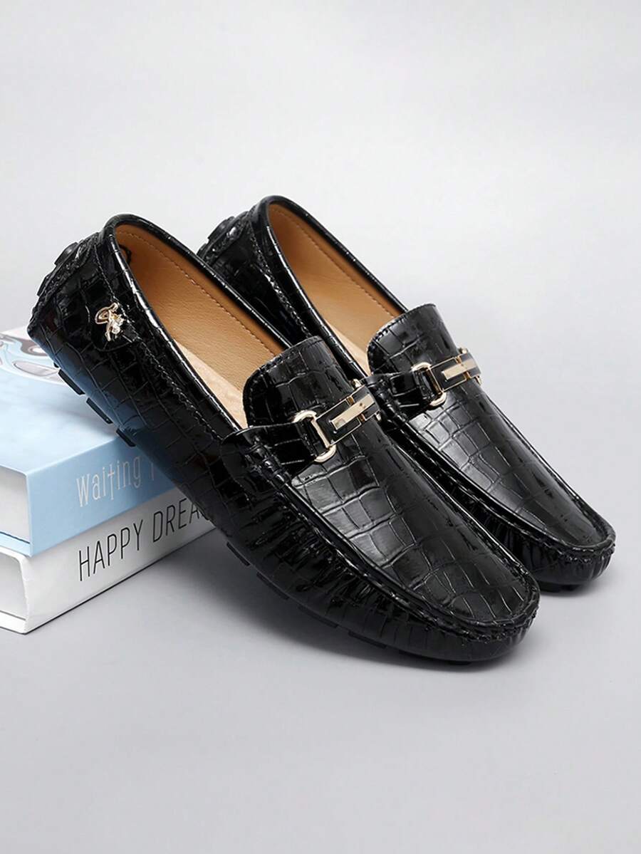 Women's Slip-On Loafer Shoes With Golden Chain Decor - Soft PU Upper, Cushioned Insole And Durable Rubber Sole - Comfortable For Casual And Formal Wear, All Seasons