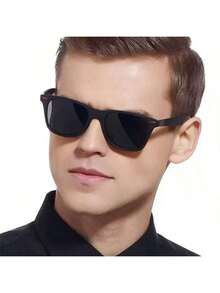 一副男女通用经典时尚眼镜，方形时尚眼镜，防护眼镜，适合旅行、钓鱼、骑行和其他户外活动，百搭时尚，是夏季海滩度假和户外旅行的理想之选。 - 黑色 - 查看 4