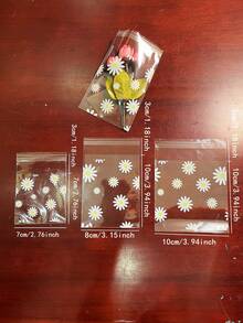 100pcs Transparent Daisy Printed Gift Decoration OPP Self-Sealing Bags, Cute Ditsy Floral Pattern Stationery Card Packaging OPP Bags, Suitable For Theme Party, Promotional Gifts, Decorative Bags - Clear - View 6