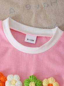 Conjunto de 2 piezas de blusa de manga corta con flores de ganchillo rosa y shorts para niñas de 1 a 4 años, para verano - Rosa - Ver 4