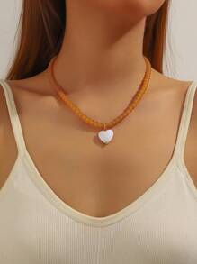1pc Fashionable Minimalist Glass Bead Necklace With ABS Plastic Heart Charm, A Gift Or Everyday Wear