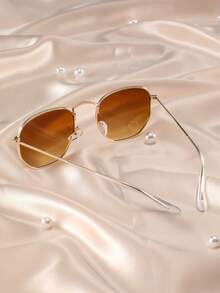 1 件女士金属多边形框架小脸休闲高品质时尚眼镜，适合户外、驾驶、日常使用、节日礼物