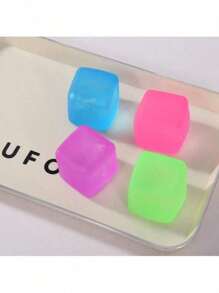 1/2/3/4 piezas Cubos blandos cuadrados con elevación lenta de azúcar de malta como pelotas anti-estrés para adultos, juguetes de fidget suaves para relajarse y tranquilizarse - con forma cuadrada rellena