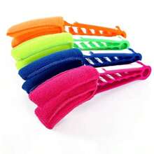 1 pieza / 2 piezas Cepillo desmontable de color aleatorio para limpiar persianas, rendijas, rejillas del aire acondicionador del coche, ventiladores, tela suave que no daña el vehículo, de doble uso para el hogar y el coche, fácil de almacenar, también adecuado para lamas de aire acondicionado y rejillas de ventilación del coche, gran absorción de agua, sin desprendimiento ni descoloración, limpia eficazmente cada lámina, paño de limpieza de microfibra súper suave