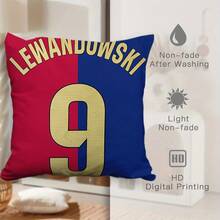 1个复古涤纶抱枕套，45*45厘米，巴塞罗那足球俱乐部图案，拉链封口，可机洗，不含枕芯，适用于各种房间，返校礼物，足球迷礼物 - 彩色 - 查看 9