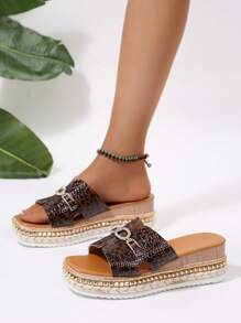 Novas Sandálias de Praia da Moda com Textura Animal, Tira com Fivela Única, Mulheres, Bico Quadrado, Plataforma, Sola Composta com Revites, Uso Externo Verão