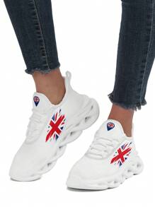 UK Style Women's Blade Sole Outdoor Running Shoes With Breathable & Lightweight Mesh Upper, Shock Absorption, Cushioned Sole And British Flag Print
