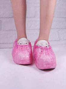 100 pièces Couvre-chaussures en plastique jetables, couvre-chaussures jetables antidérapants, couvre-chaussures de pluie imperméables, couvre-chaussures de protection pour bottes de travail, tapis, convenant pour l'intérieur, le bureau, les jours de pluie, les écoles, les bureaux, la maison et les voyages