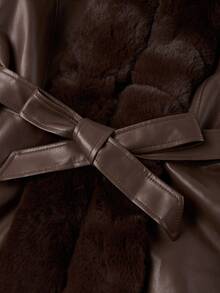 女式 PU 夹克，配有人造毛皮衬里、兜帽和腰带 - 秋冬时尚 - 巧克力棕 - 查看 6