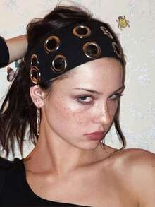 1件朋克风镂空黑色针织发带夏季发饰沙滩度假发带 - 彩色 - 查看 2