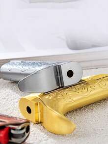 1pc Creative Metal Embossed Lighter Case For BIC J5 Disposable Lighters, Fashionable And Durable Lighter Holder - Multicolor - View 4