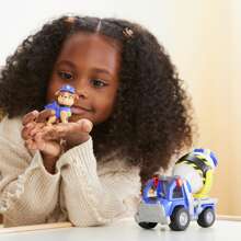 Spin Master PAW PATROL - Mix's Mixing Truck Construction Vehicle With Mix Figure (Basic Vehicle), Toy For Children From 3 Years